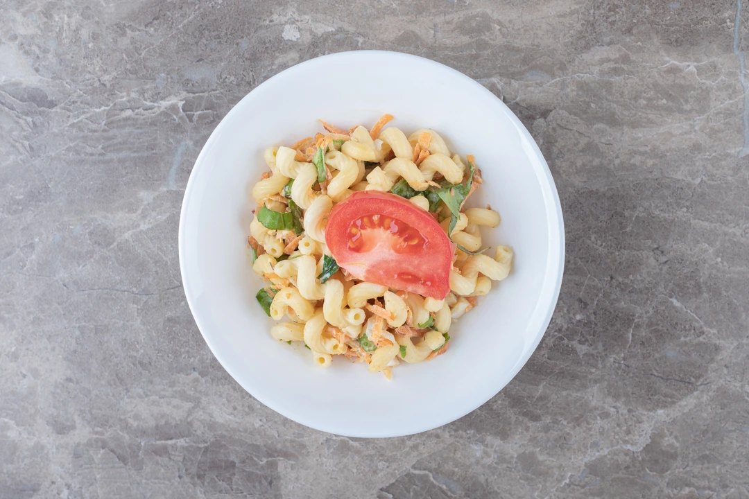 Macroni White Salad